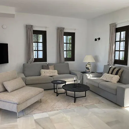 Topbeliggende Lejl I Nueva Andalucia Apartment Marbella