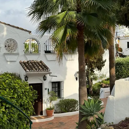 Topbeliggende Lejl I Nueva Andalucia Marbella